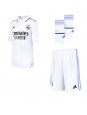 Real Madrid Ferland Mendy #23 Heimtrikotsatz für Kinder 2022-23 Kurzarm (+ Kurze Hosen)